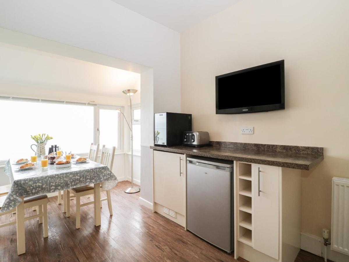Grandview Apartment Weymouth Exterior photo